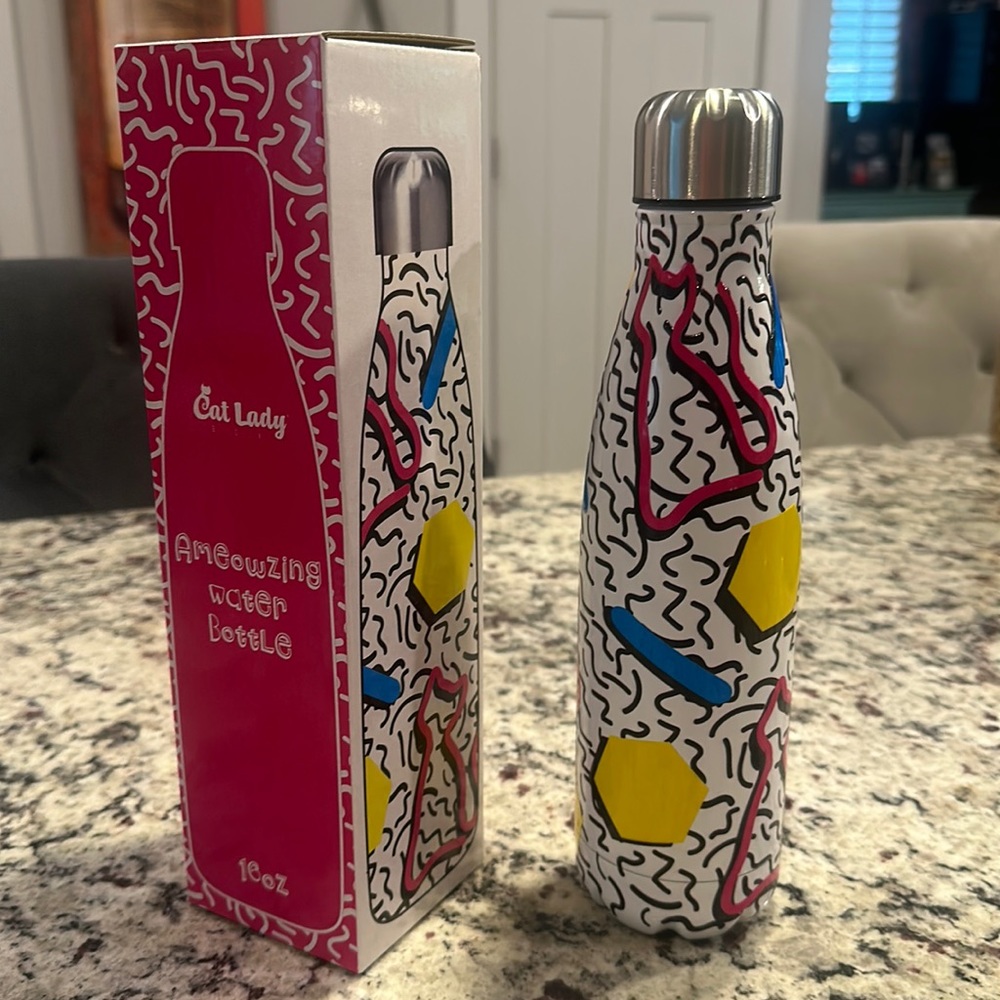 Insulated stainless steel Cat Lady water bottle (80’s design) NIB